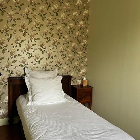 Hotel Restaurant Chez Gervais Quingey Екстериор снимка