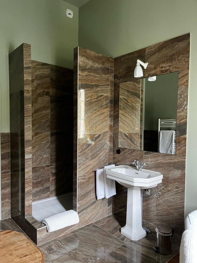 Hotel Restaurant Chez Gervais Quingey Екстериор снимка